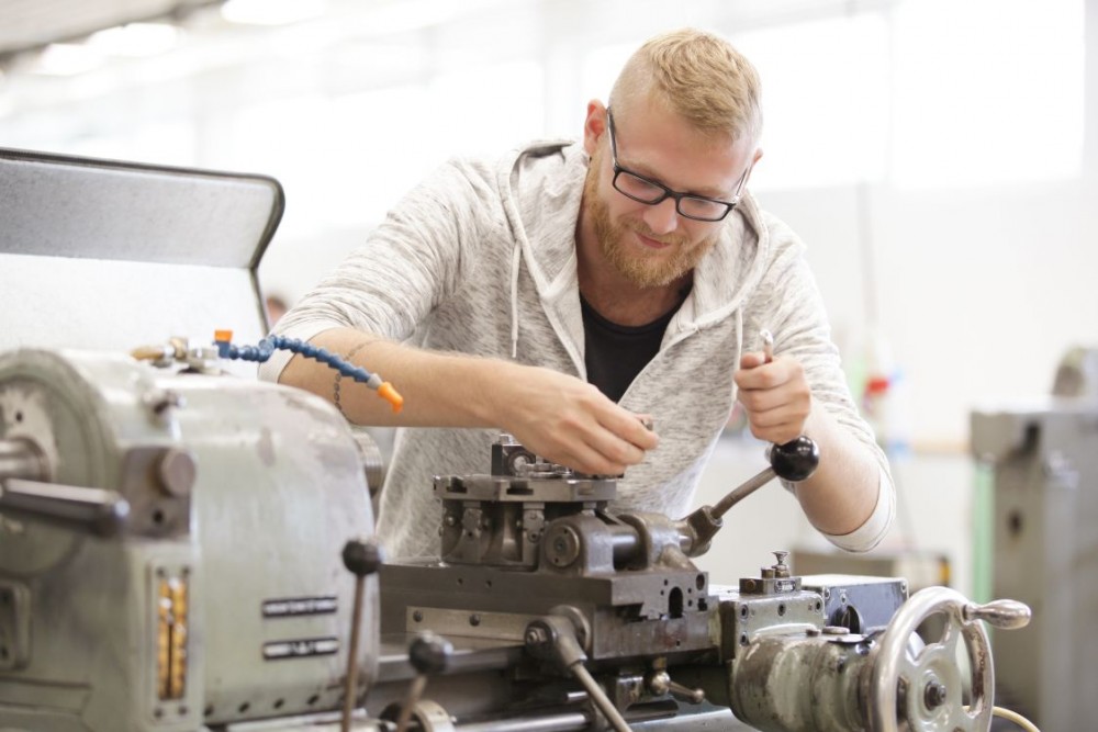 Umschulung Fachkraft Fur Metalltechnik Bwnw